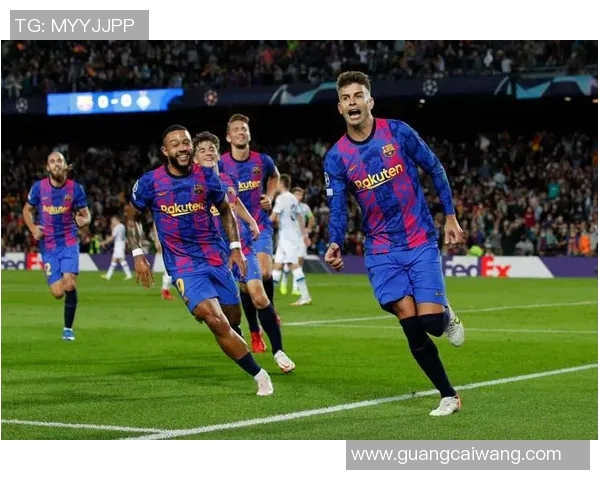 巴萨宣布与主教练续约至2023年，球迷期待新赛季表现