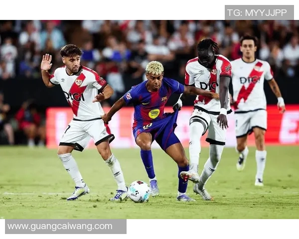 巴萨强势追逐西班牙左翼新星，正在展开全方位谈判合作