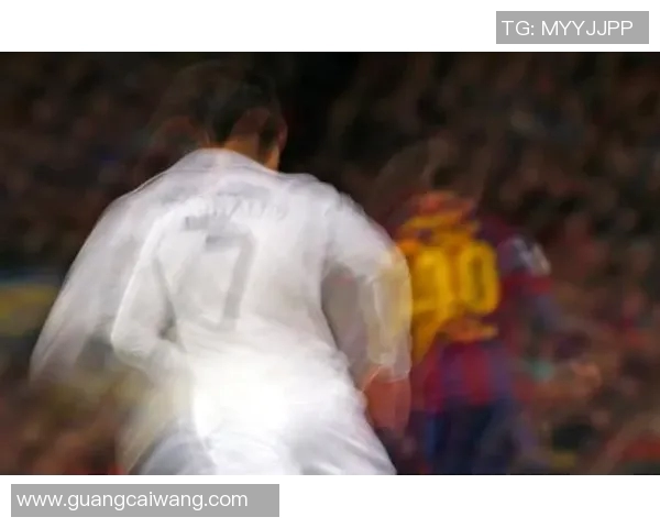 巴塞罗那绝地反击战胜皇马，梅西再次成为终结者