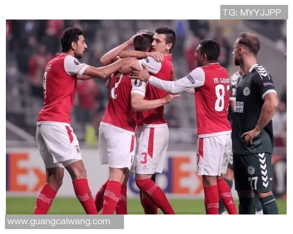 贝尔格莱德胜多特蒙德,欧冠赛场一触即发! 贝尔格莱德胜多特蒙德,欧冠赛场一触即发!