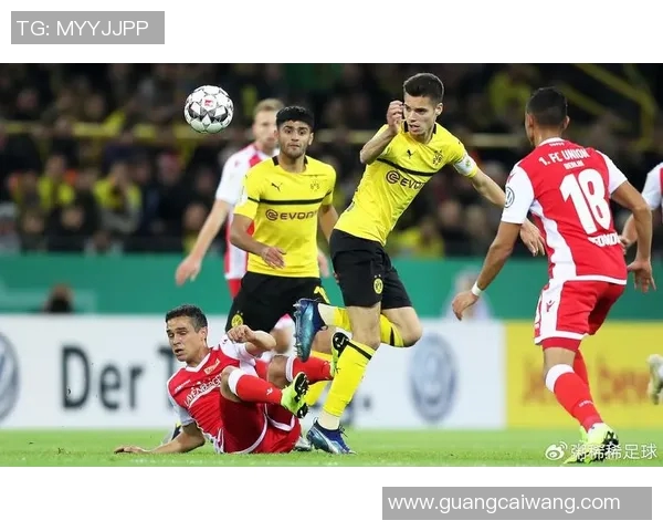 多特蒙德客场大胜,稳固德甲前四位置 多特蒙德客场大胜,稳固德甲前四位置