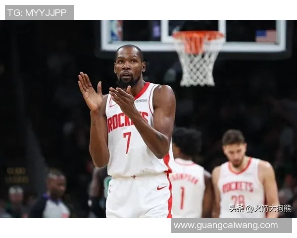 火箭负开拓者，赛季首败：年轻火箭队的成长与挑战