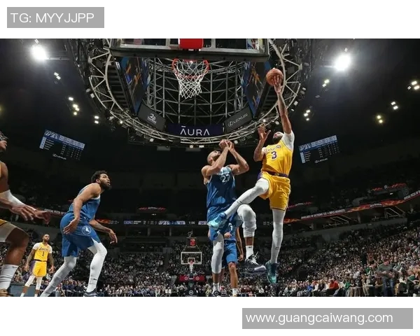 雷霆主帅唐东尼领衔重建计划，新赛季重塑球队阵容抢下榜首