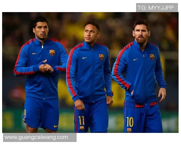 梅西盛赞苏亚雷斯:他是世界上最顶级的前锋之一