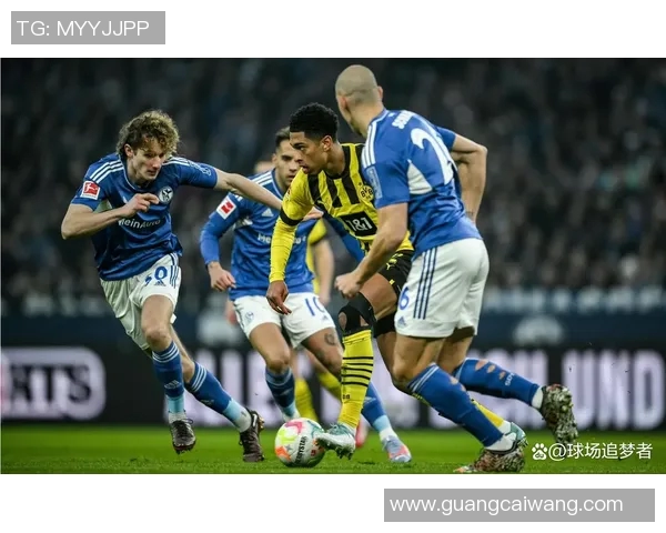 沙尔克04迎来连胜势如破竹,燃爆德甲联赛! 沙尔克04迎来连胜势如破竹,燃爆德甲联赛!